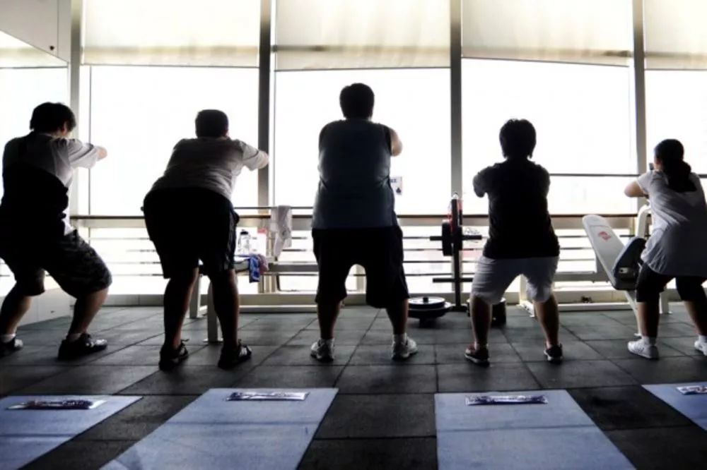 当教练直播,当体育老师练散打