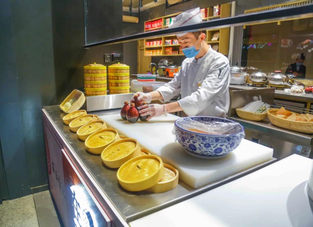 寒冷夜晚中的一丝暖意,寒冷冬日里一碗暖心汤