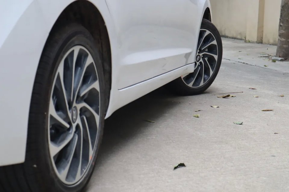 领动1.5和雷凌1.2t哪个油耗高,丰田雷凌1.5对比现代领动1.6