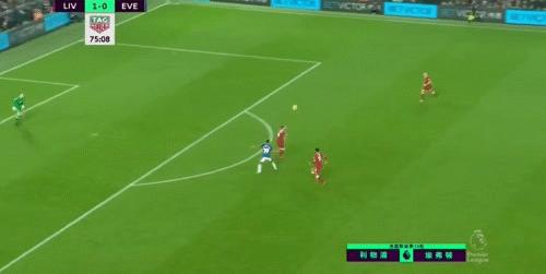 利物浦曼城法比尼奥犯规,利物浦vs曼城多库被犯规