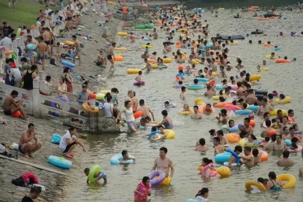 野外游泳安全指南—野泳必看