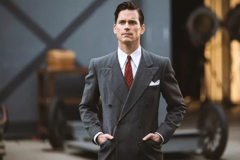 西装纽扣的正确扣法,西装纽扣怎么弄稳