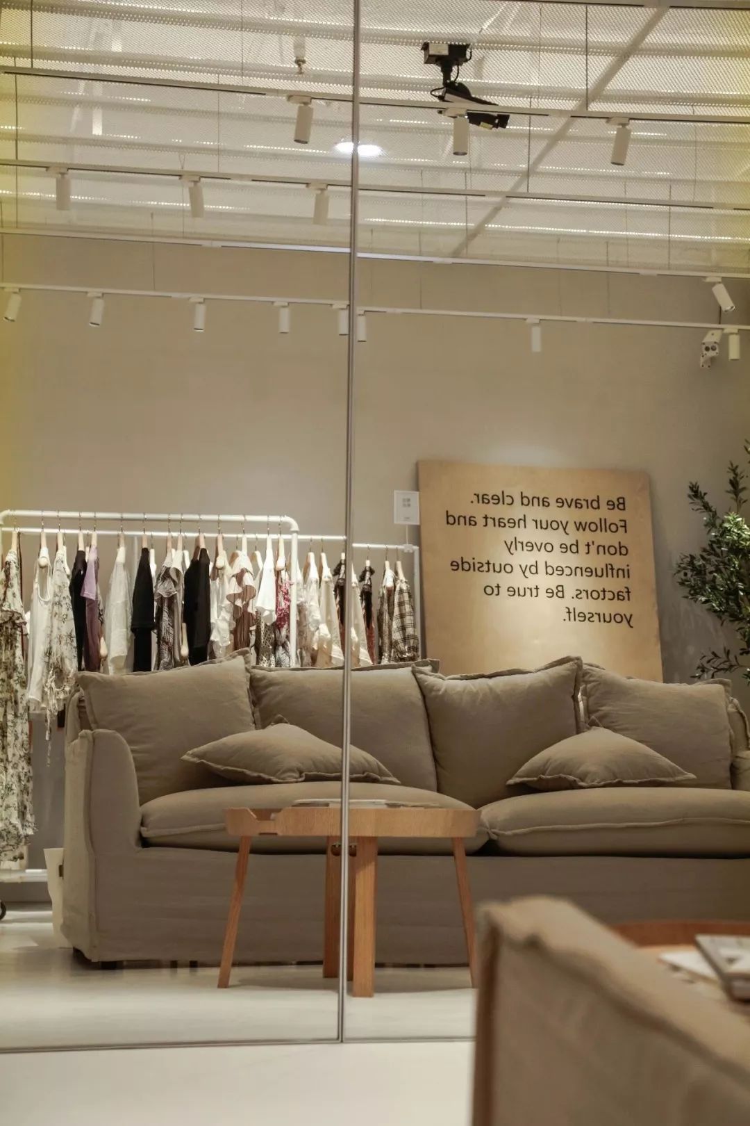 服装竞争激烈,服装行业现状和破局