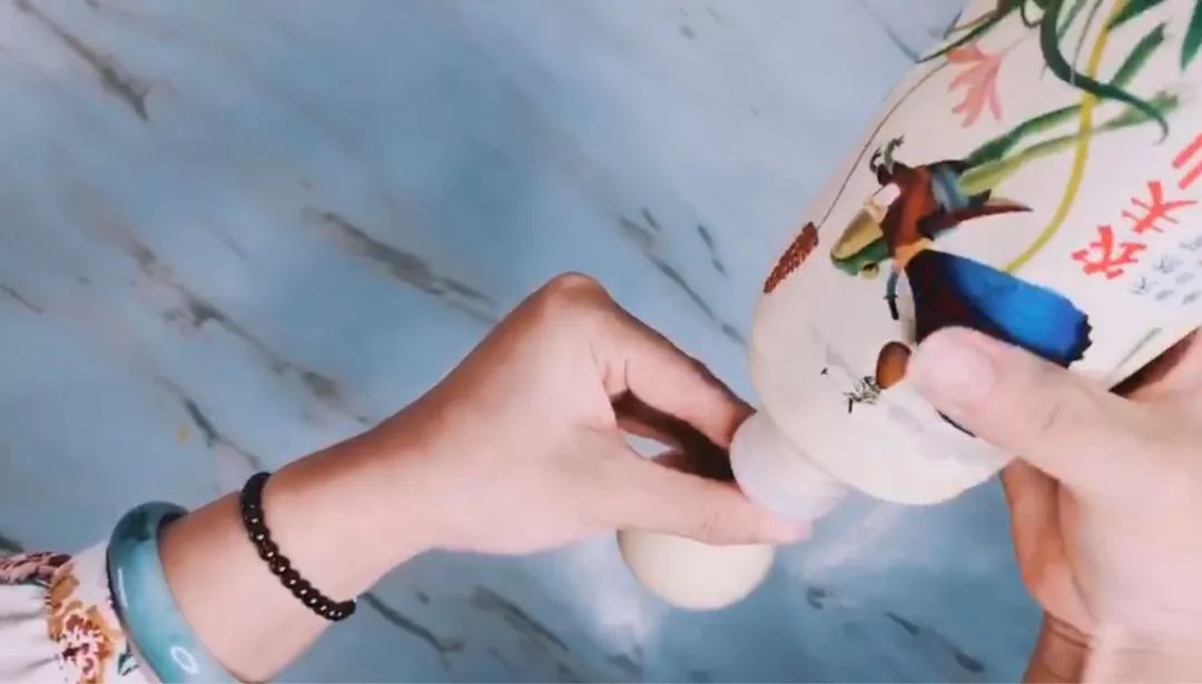 抖音最火爆布丁做法,抖音网红零食气球布丁