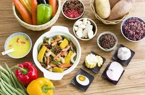 洁牙,拔牙,正畸后还能当一个优雅的“吃货”吗?