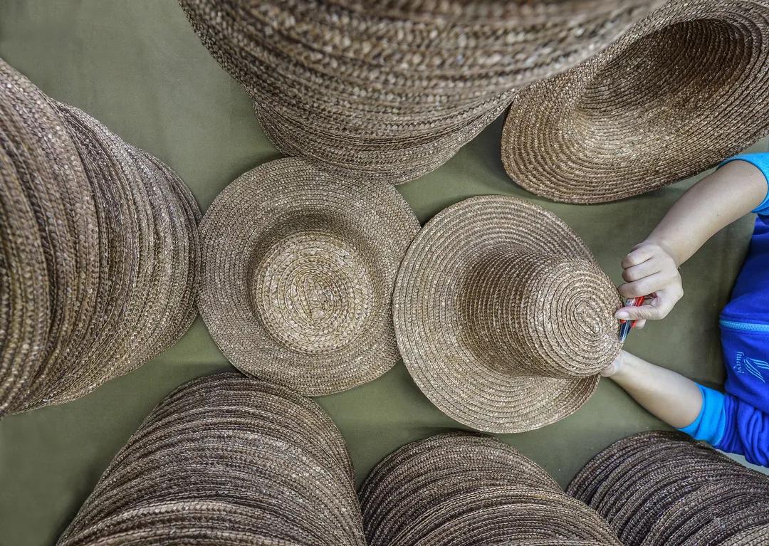 帽子哥一柱擎天局,帽子哥成名绝技