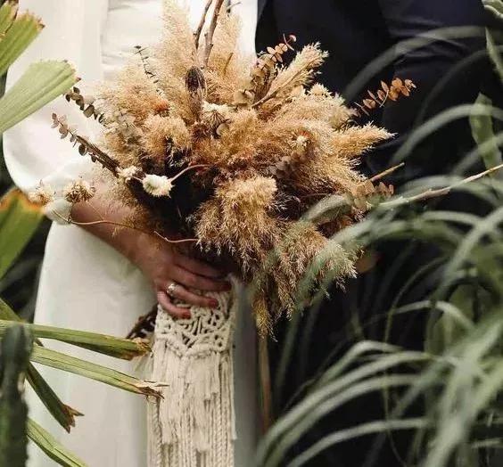 她用这种高颜值的干花装饰家里，隔壁邻居都惊叹不已