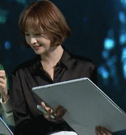 郑爽案子开庭里的小细节,张恒也挺心机啊