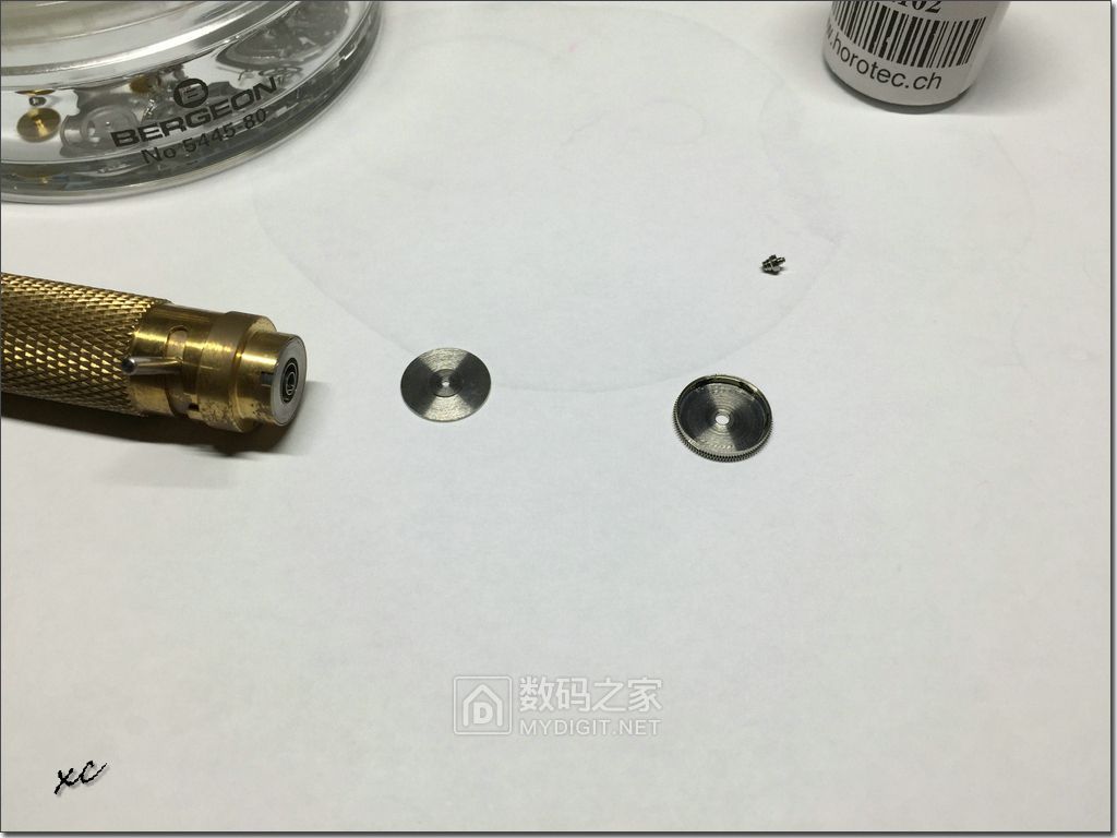 美度贝伦赛丽m8690真假对比图,美度贝伦赛丽m8690哪年上市的