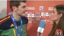 国足庆祝胜利的视频,国足赢了搞笑视频