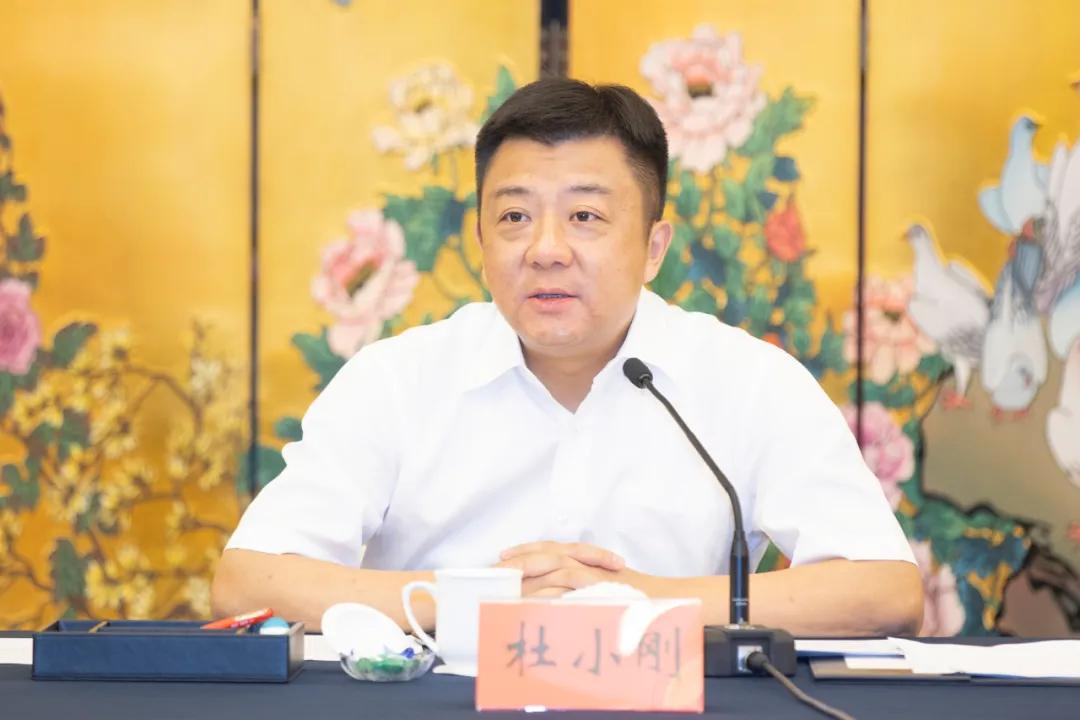 全力打造外商投资最满意城市！杜小刚主持召开全市重点外商投资企业座谈会