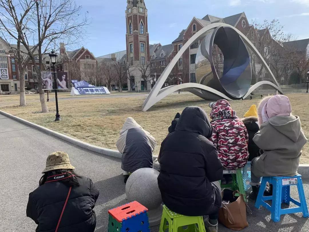 站姐的金钱力量不可低估,站姐的钱都花去哪里了