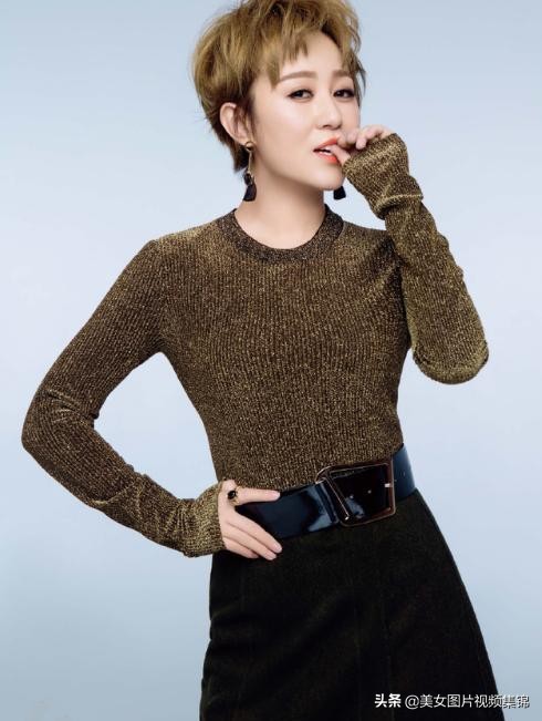 婕斿憳椹附鍐欑湡鍥剧墖,绁炲湥浣垮懡椹附鍐欑湡