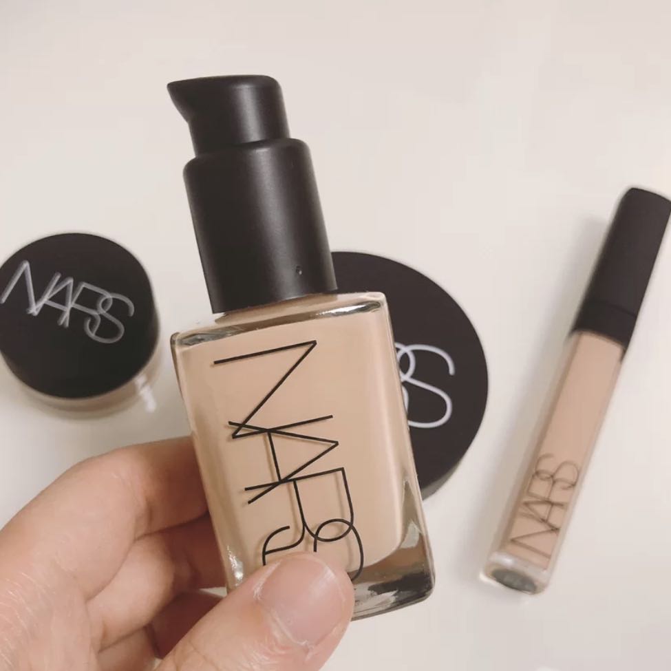 适合油皮的粉底液dw哪个型号,适合油皮不闷痘的粉底液防水防汗