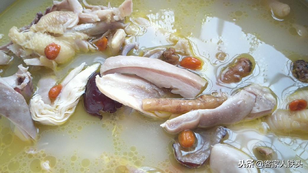 正宗猪肚鸡煲做法视频,客家猪肚鸡汤怎么做有营养