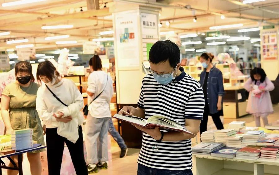 长春夜市书展,想去逛漫展