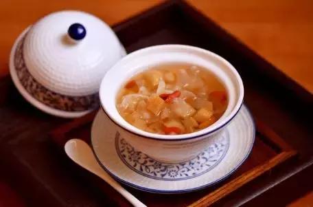 咳嗽鼻塞咽喉肿痛属于什么感冒,咽喉肿痛及咳嗽的治疗方法