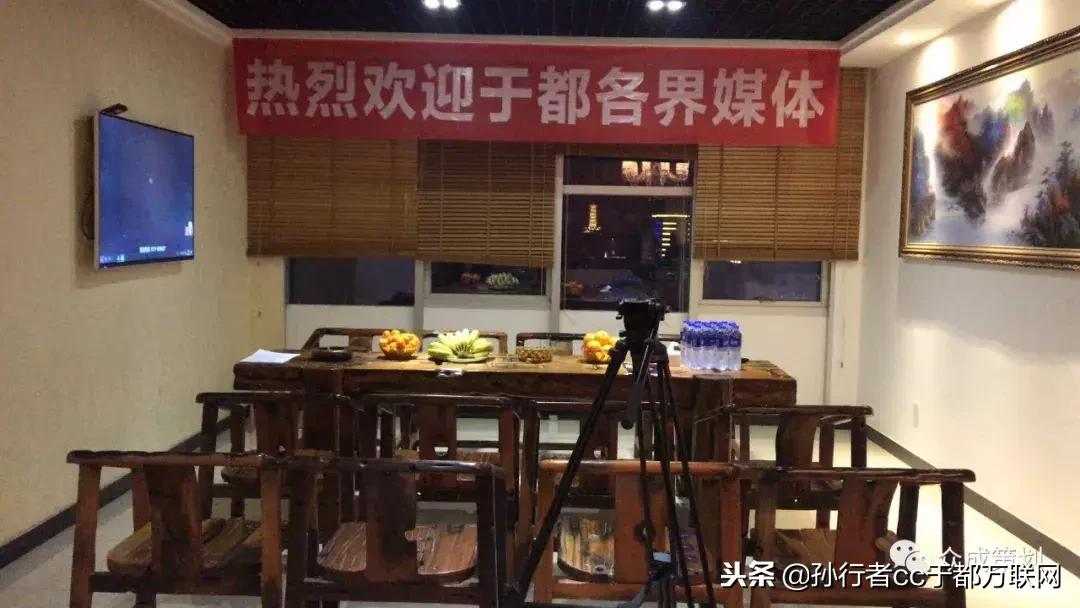 卓依婷的去向,卓依婷现身机场