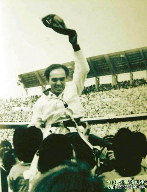 2016亚俱杯冠军,1999年亚俱杯四强赛