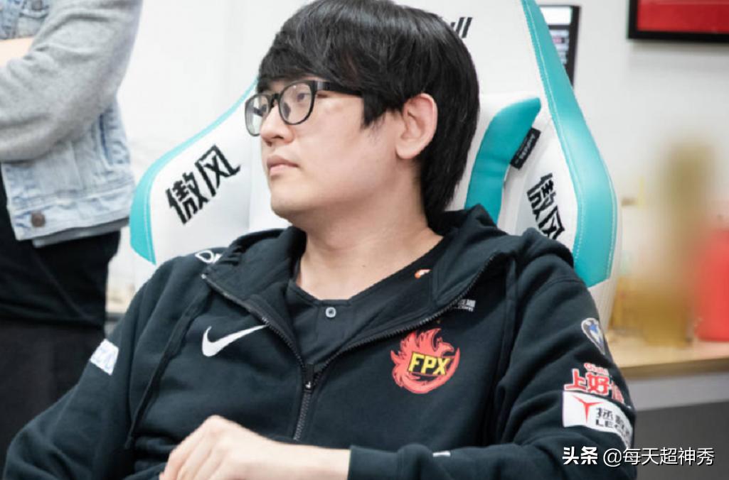 smlz多次提到doinb,smlz十周年doinb