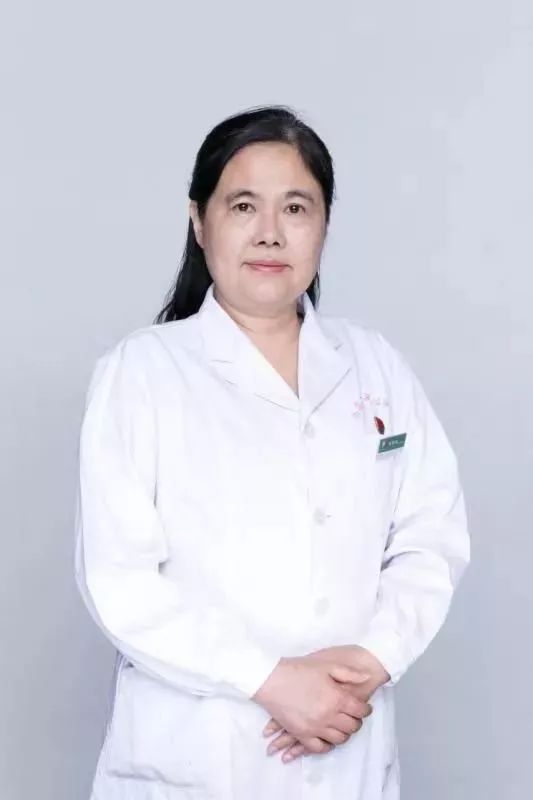 瘢痕疙瘩痒痛抹什么药膏,瘢痕科普视频