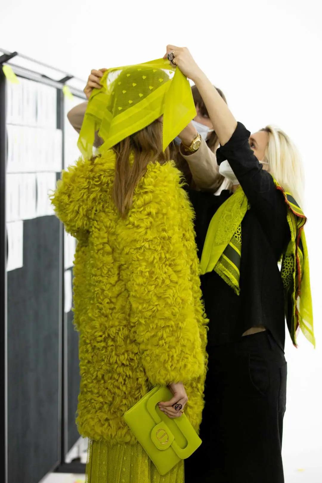 迪奥dior2020走秀冬季款运动鞋,dior2012春夏走秀视频完整版