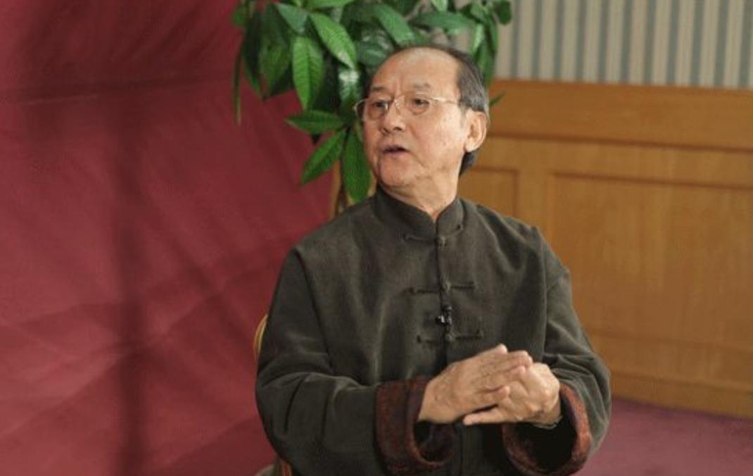 侯宝林大弟子相声大师享年87岁,相声大师侯宝林被世界公认