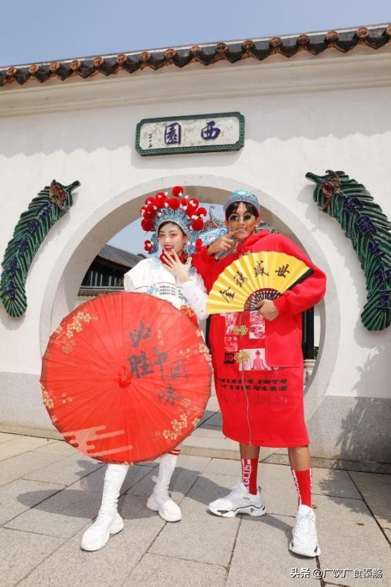 必胜客国潮新品,必胜客致敬时光之美