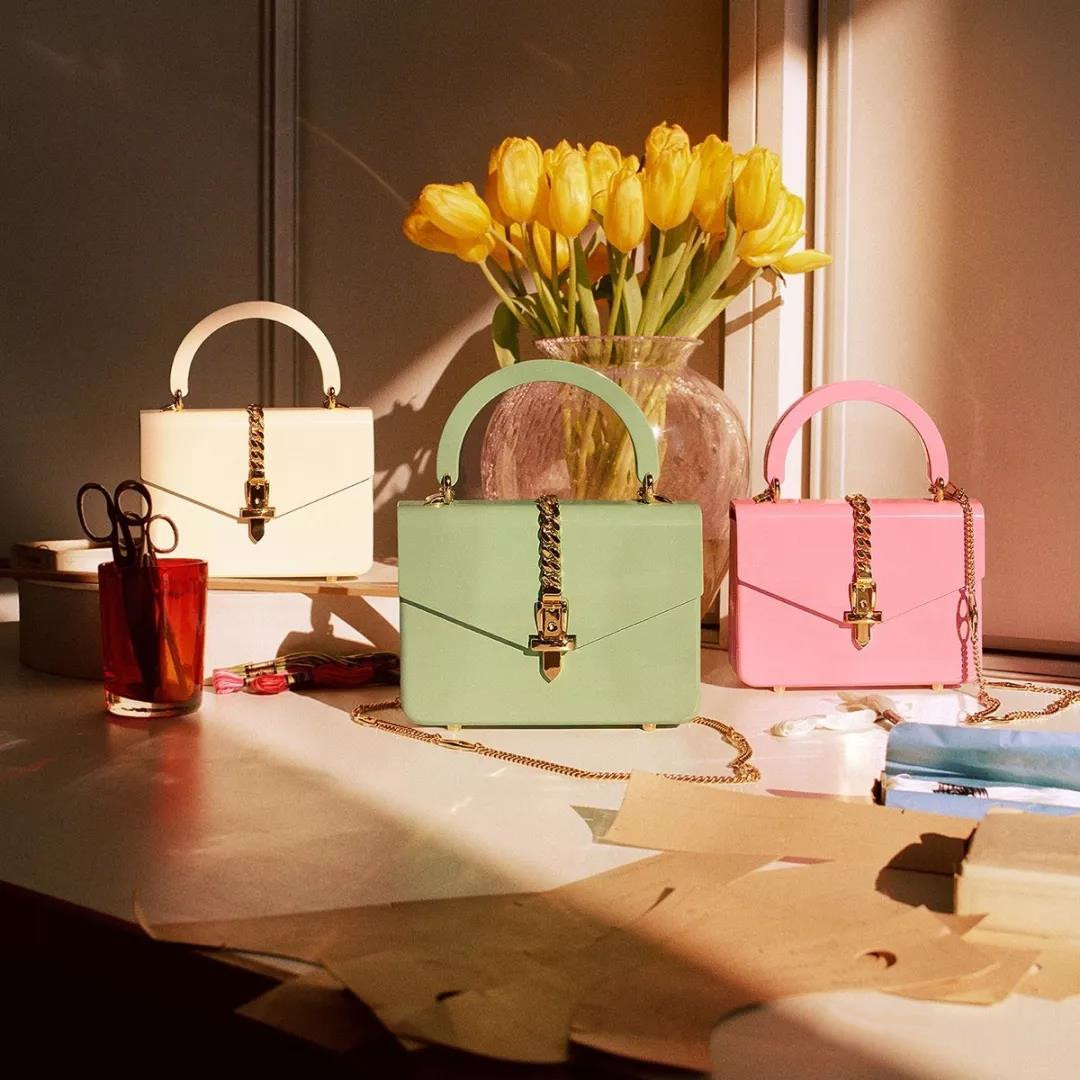 今年超流行的8款包包你入手了吗,好看还不贵这几款包包值得你入手