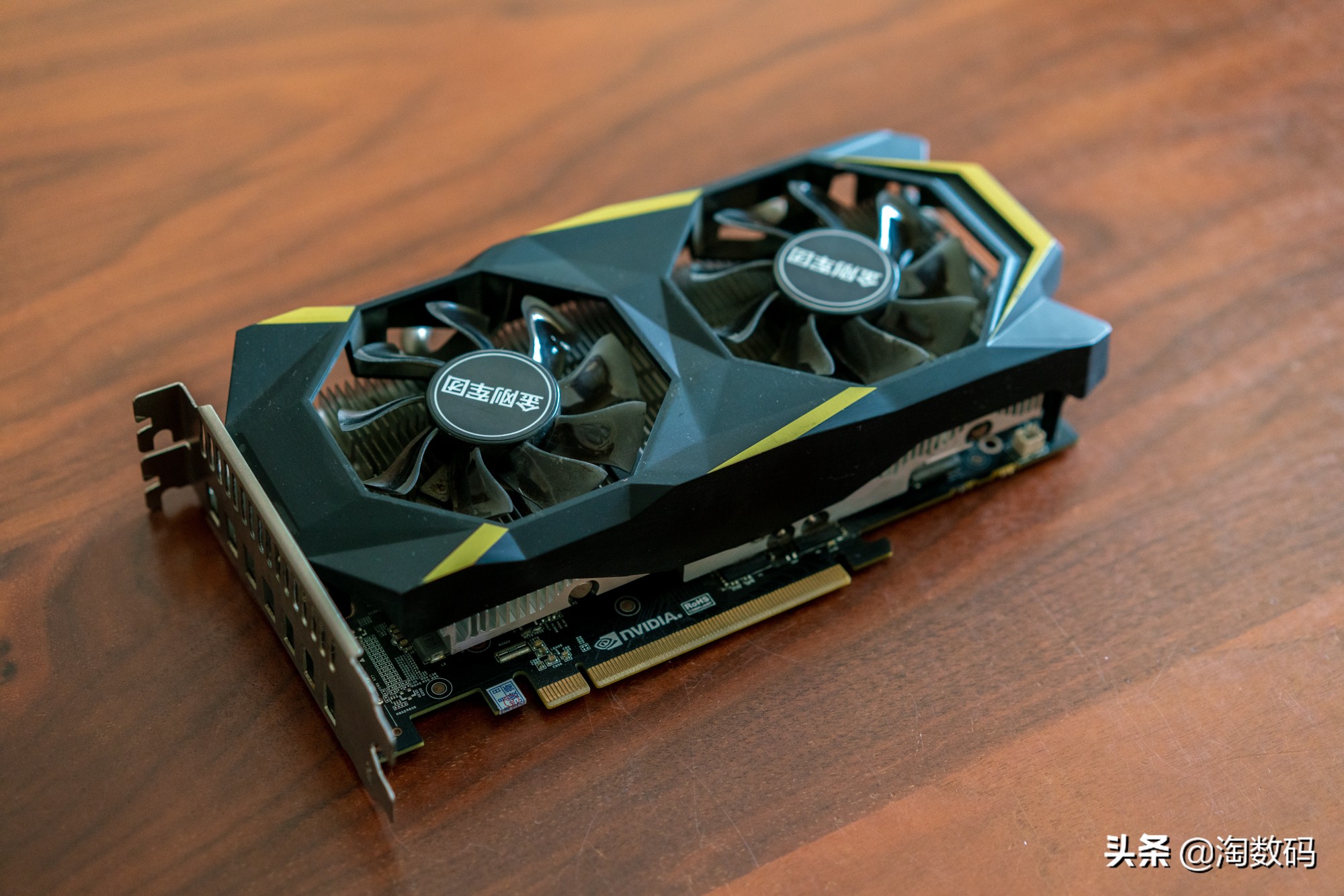 108块钱的缩水版GTX10603GB，PUBG吃鸡还能开3极致，还是AIC公版