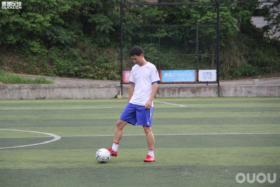 mds005足球鞋测评,moreliasala足球鞋