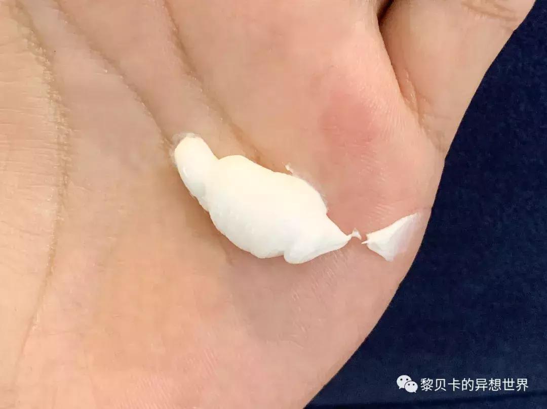 她们用了23年的保养品,她们用到空瓶的保湿单品