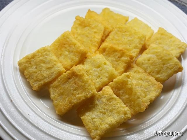 剩米饭别炒蛋做成锅巴香晕了,剩米饭不要扔的小妙招