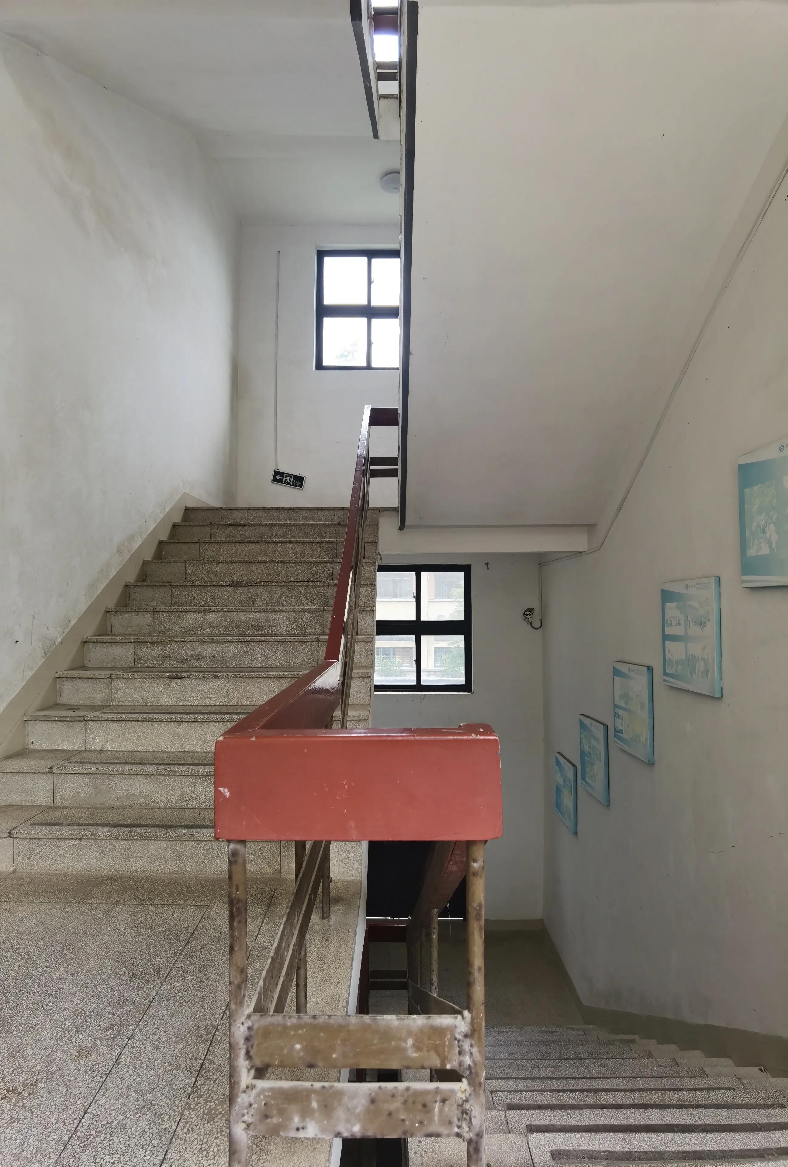 泉州当时为什么留不住华侨大学