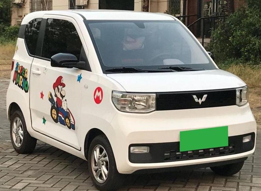 2.88万的五菱宏光miniev,3.88万的宏光miniev首付