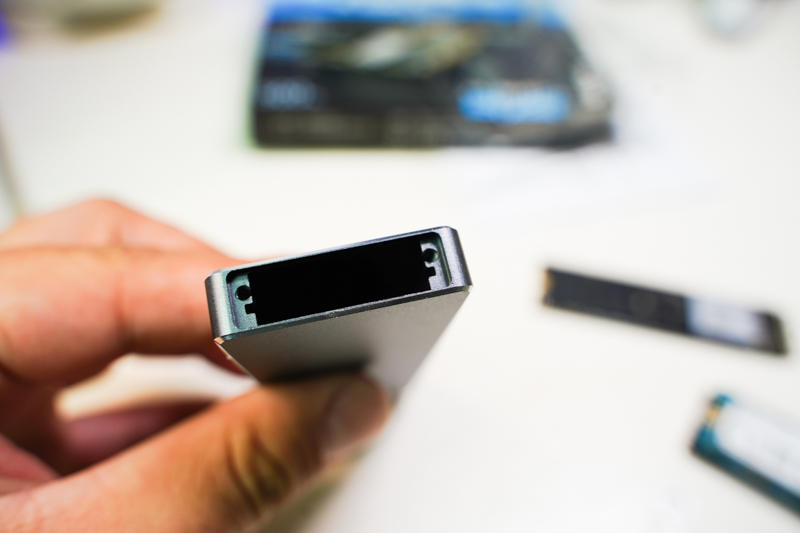 旧硬盘秒变称手小工具!优越者M.2高速移动硬盘盒评测