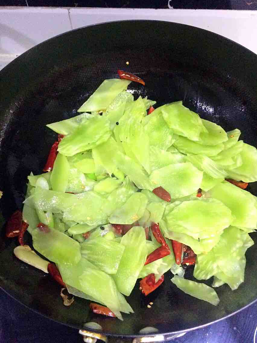 得痔疮炒什么菜,治痔疮的菜是什么菜