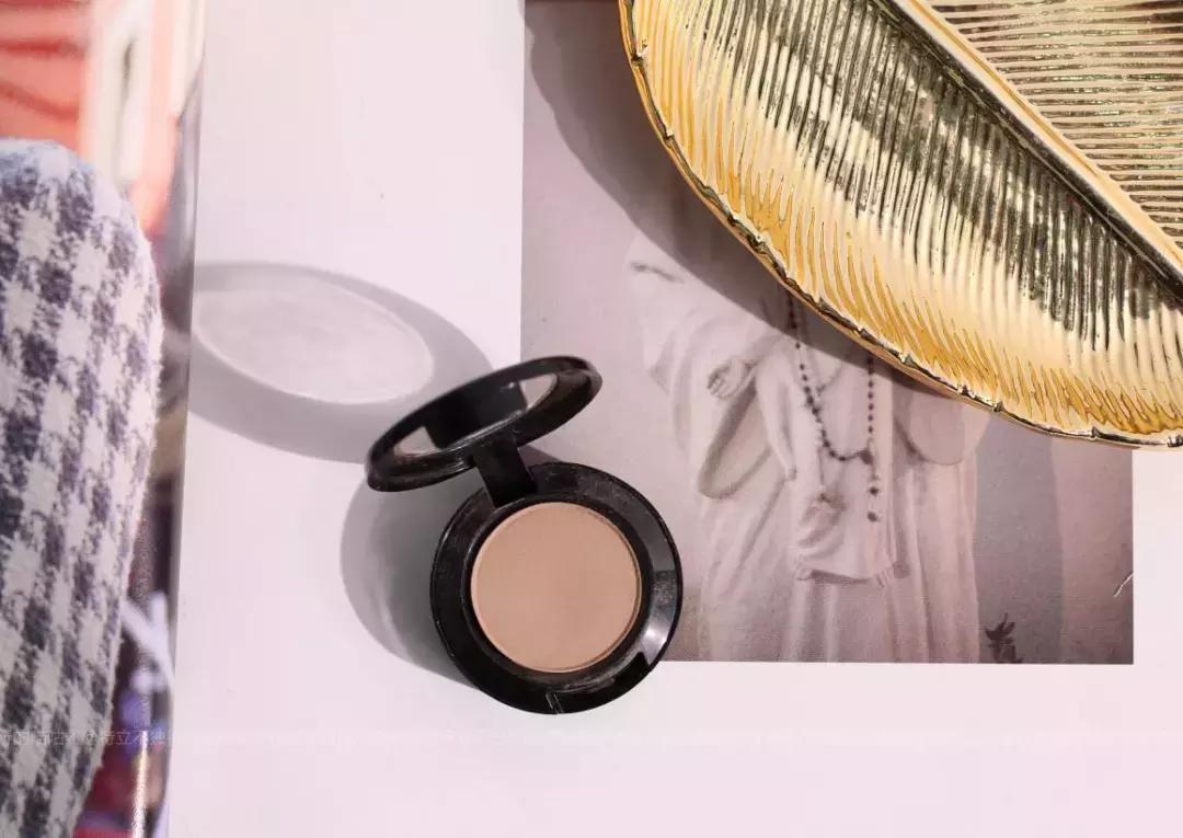 平价彩妆推荐学生党,买什么化妆品不踩雷的好用