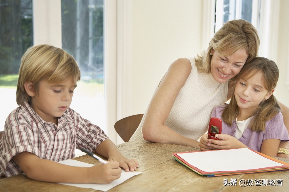 如何让孩子坚持练字,小孩练字不专心怎么办