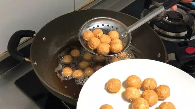 一块豆腐做一菜一汤,一块豆腐半斤小葱简单一做