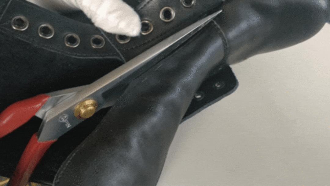 潮流百搭的马丁靴带收紧,时尚必备新款帅气马丁靴