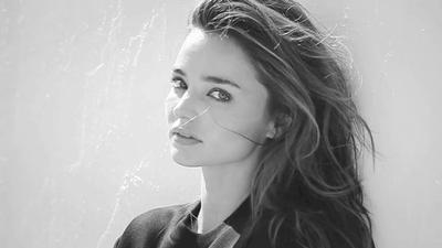 脸型长脖子长适合剪短发,脸型比较小适合剪短发吗