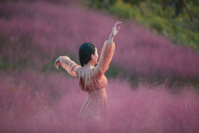 春有百花秋有月景点在哪,九龙湾花彩小镇醉美公园