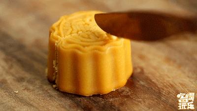 最好吃的月饼健康解馋,吃各种各样的超多月饼全部吃完