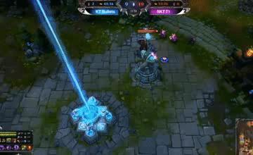 英雄联盟公认的事件,所有老玩家全体起立是什么梗