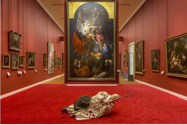 香蕉艺术品拍出12万,香蕉贴墙上能变艺术品