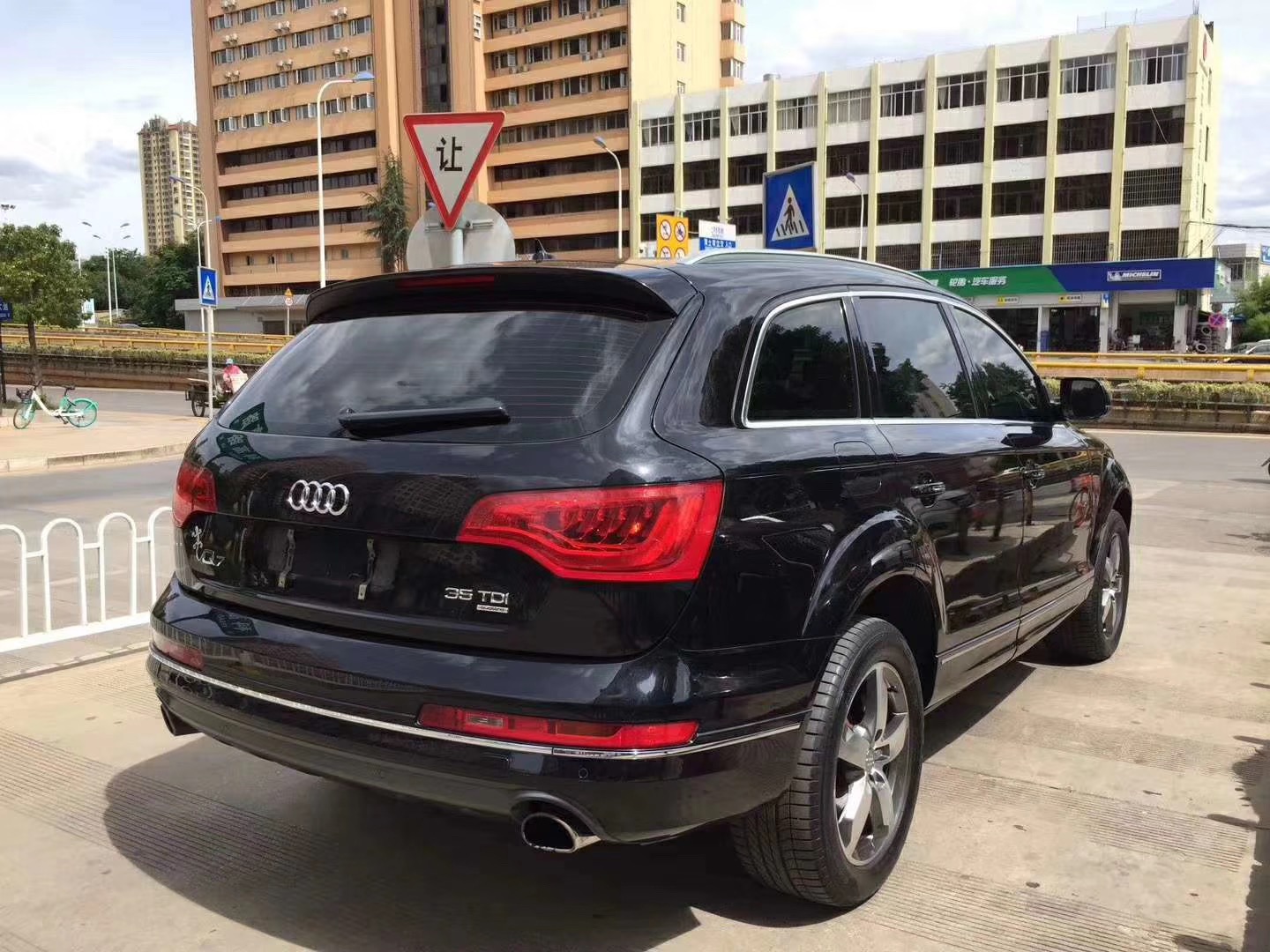 钟爱奥迪s7,钟爱电动车q6