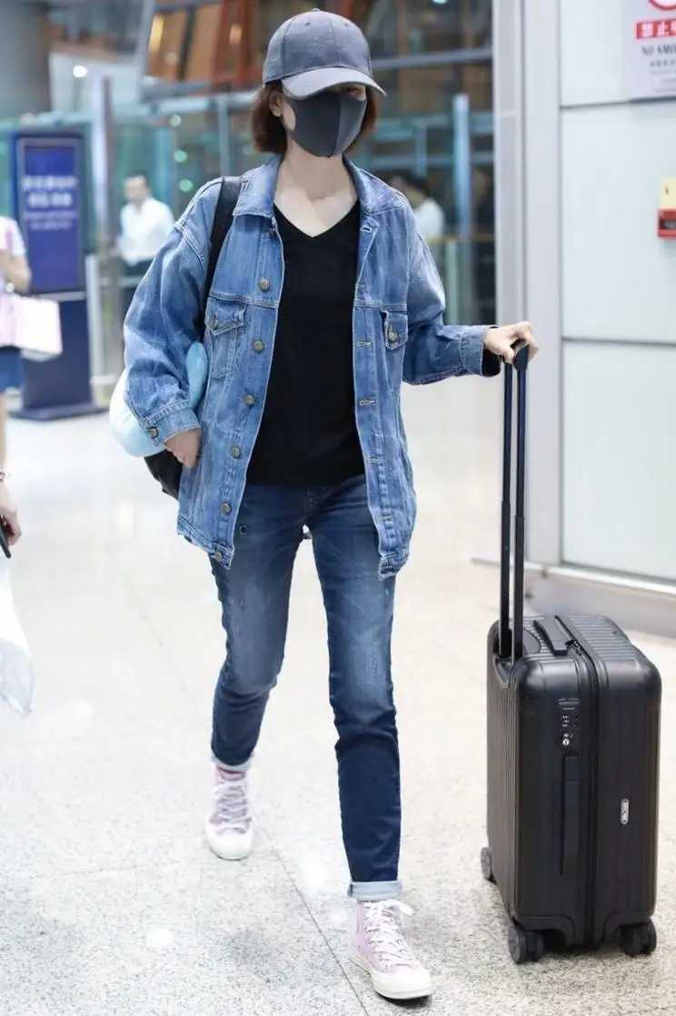 何洁显瘦穿搭,何洁瘦后惊艳全部视频