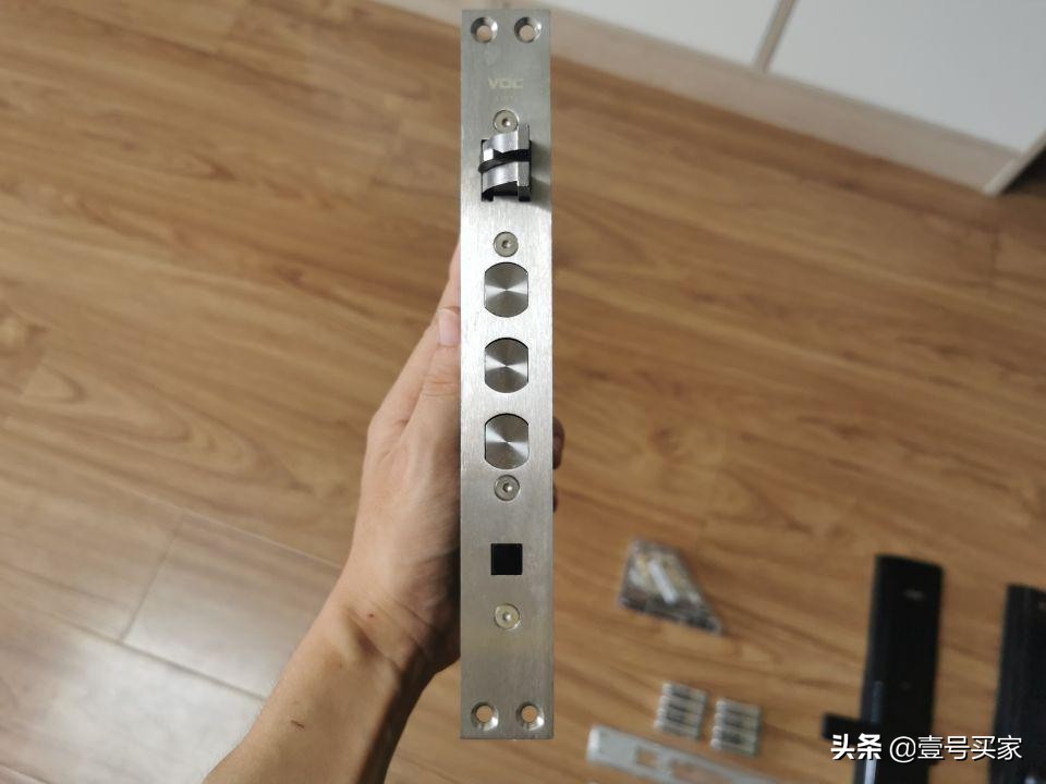 华为智选VOC智能门锁S和SE的区别,华为智选voc智能门锁质量怎么样