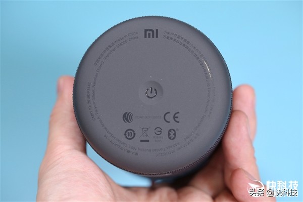 一键免提通话小米户外蓝牙音箱图赏